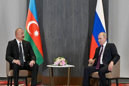 Putin Azərbaycan Prezidentinə zəng edib, təyyarə qəzasına görə üzr istəyib