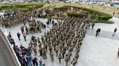 Suriyanın yeni ordusuna türk briqada generalı təyin edilib