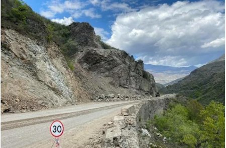 “İran ABŞ-dən mütəxəssislərin Ermənistana gələcəyindən narahat deyil” 