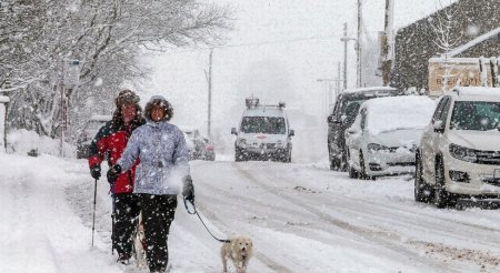 Sabah intensiv qar yağacaq, yollar buz bağlayacaq